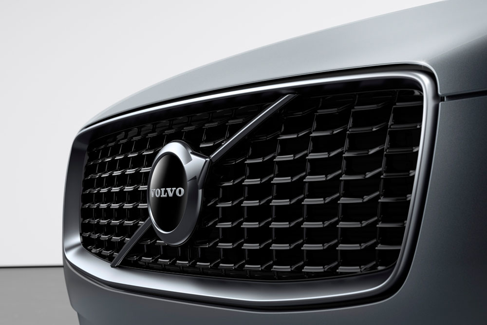 Die Ausstattungsvarianten des neuen Volvo XC90 auf einen Blick: - Volvo ...